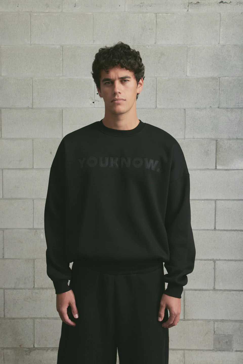 Applique Block Crew | Black/Black - Image 2