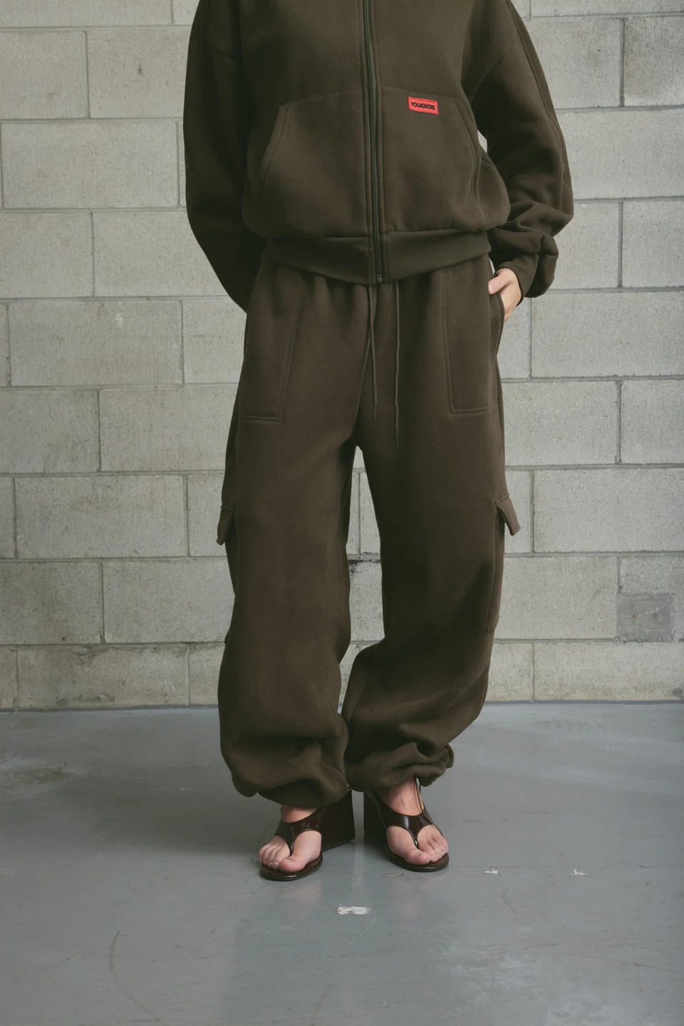 Brushed Fleece Cargo Sweatpant | Dark Olive - Image 3
