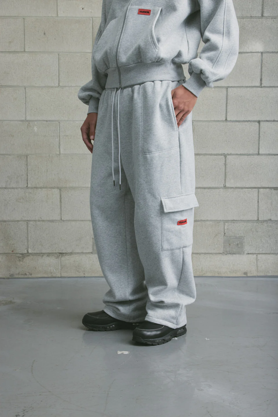 Brushed Fleece Cargo Sweatpant | GREY MARLE - Image 3
