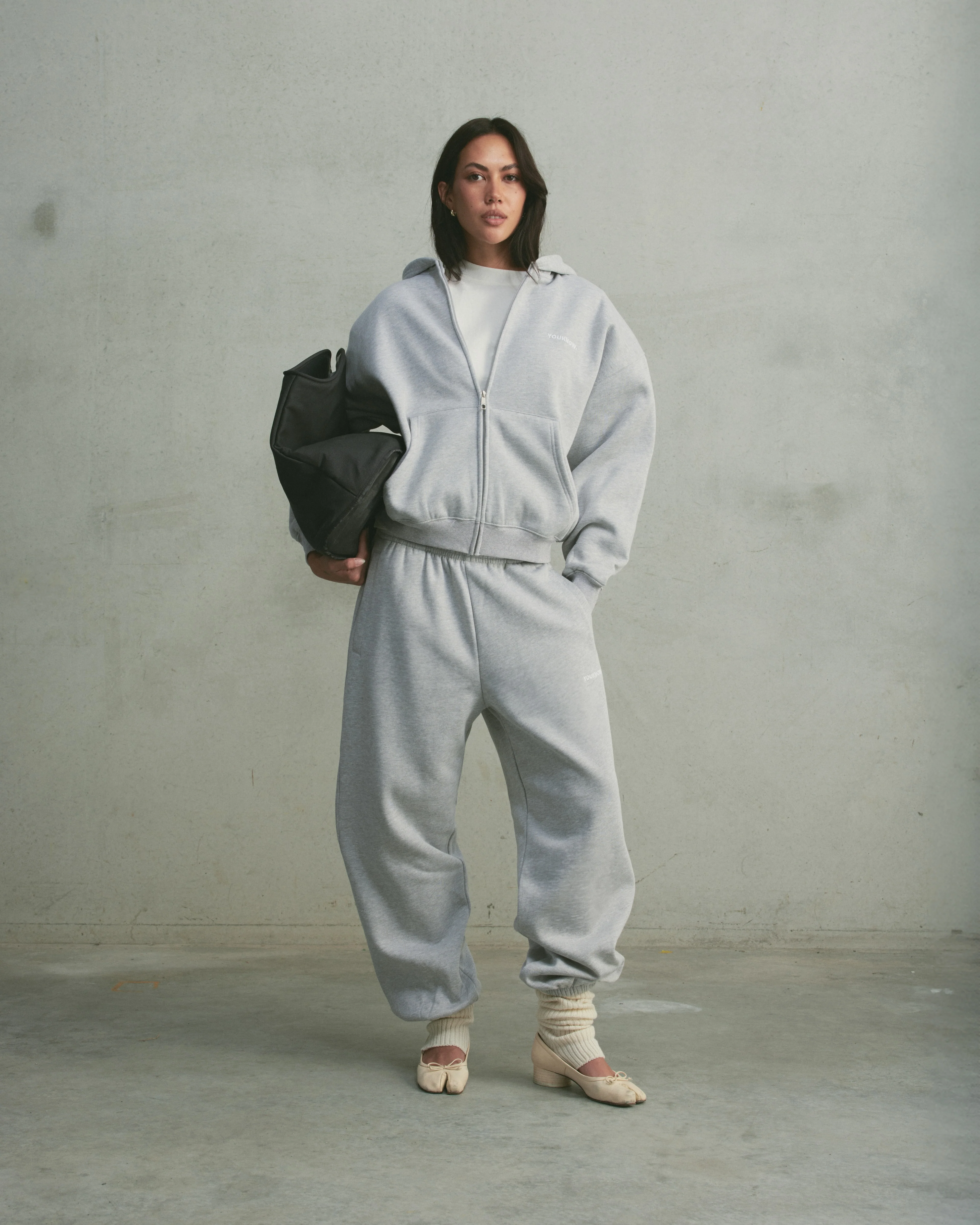 Core Cuffed Sweatpants | Heather Grey - Image 4