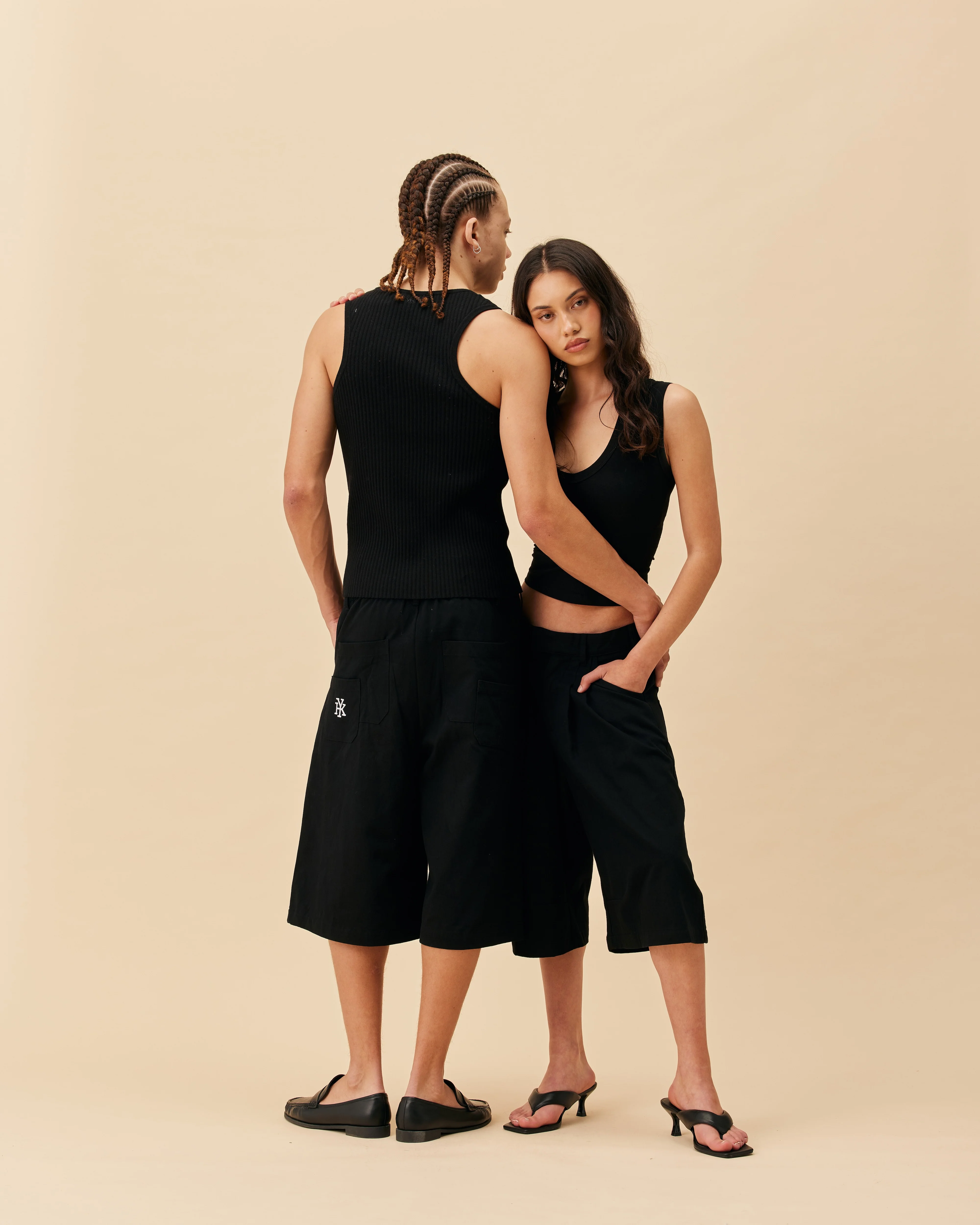 Double Pleated Shorts | Black - Image 4
