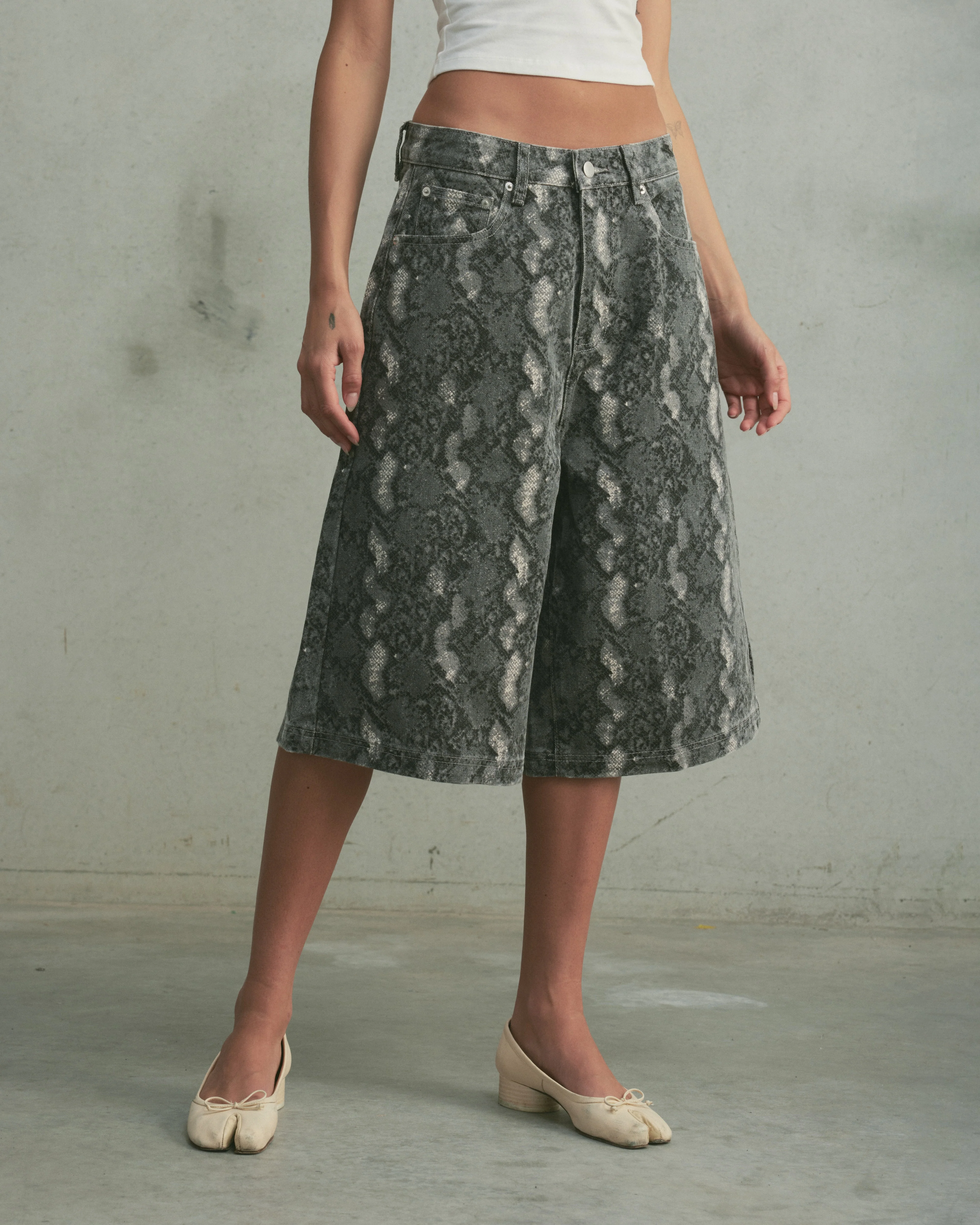 Jumbo Jorts | Snake - Image 4