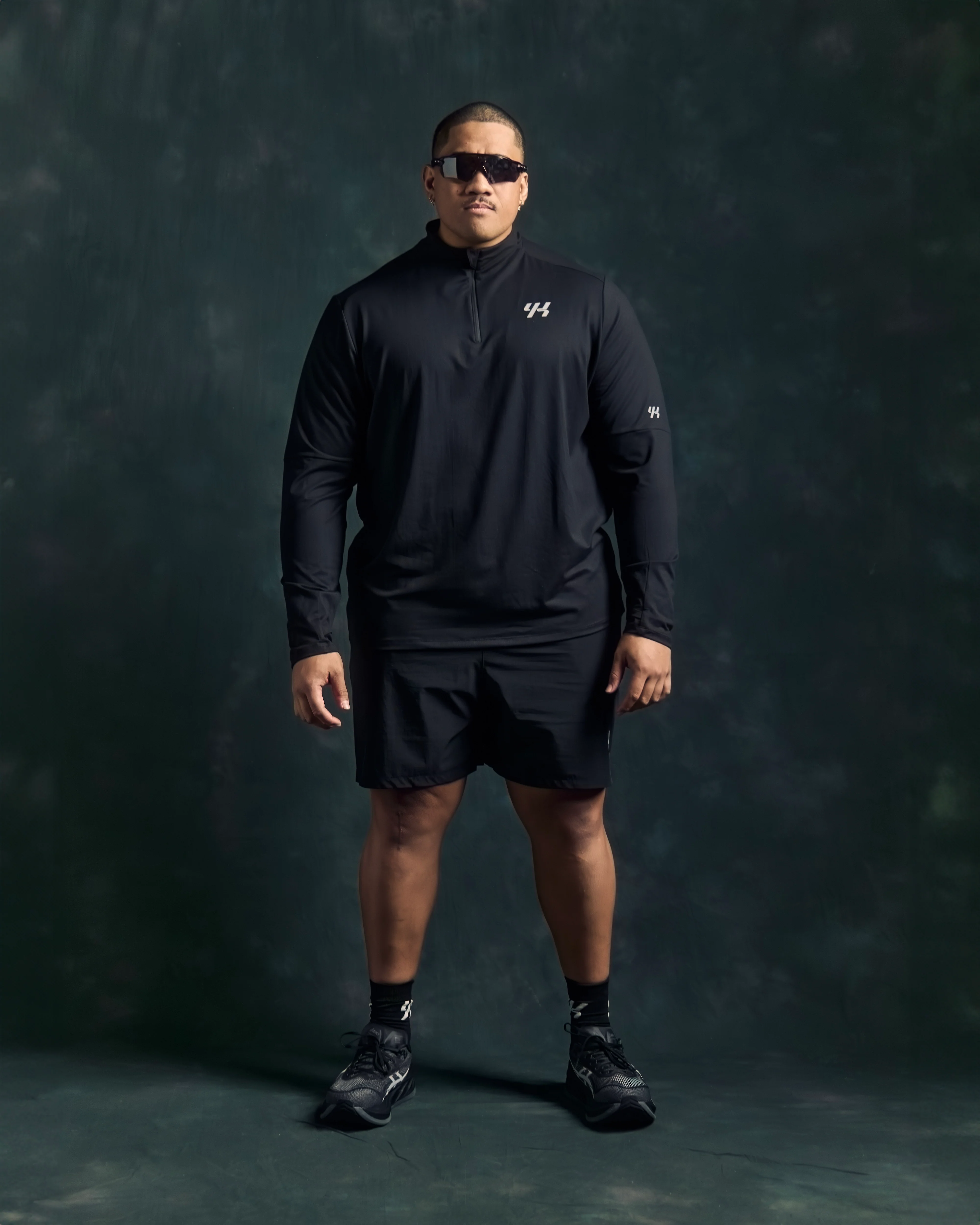 YK Move Journey Quarter Zip | Black - Image 5