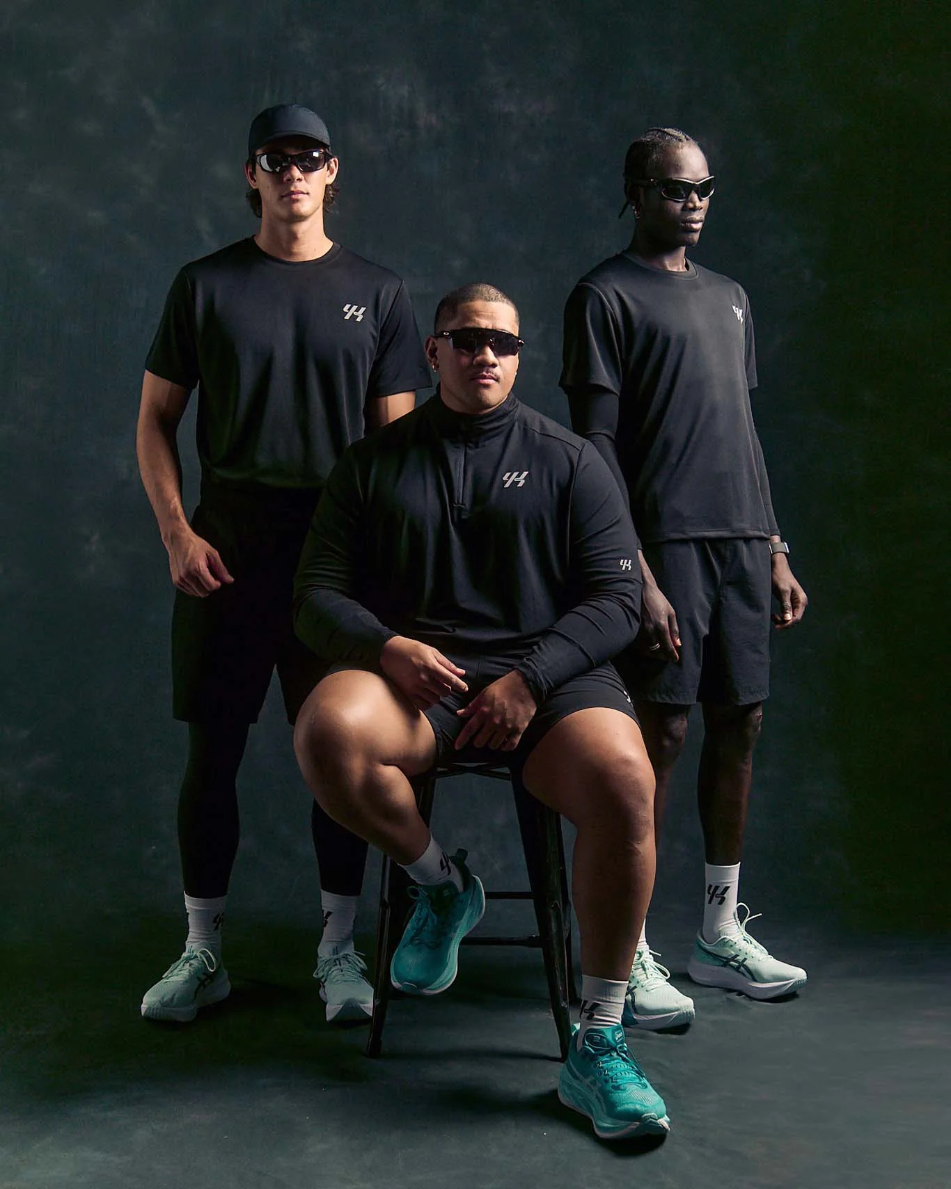 YK Move Journey Quarter Zip | Black - Image 6