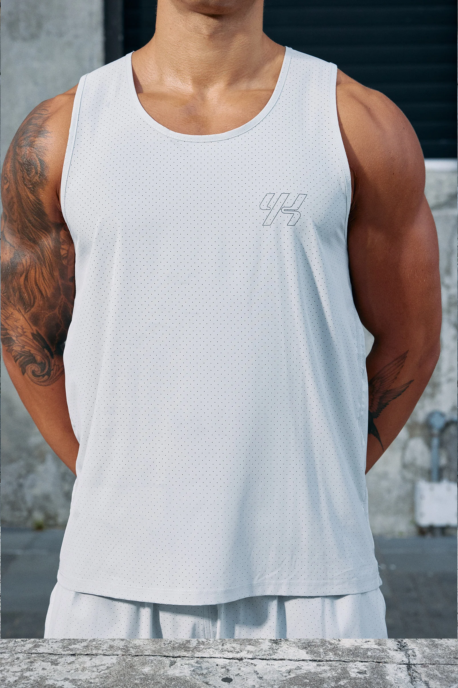 YK Move Motion Running Singlet | Ice - Image 4