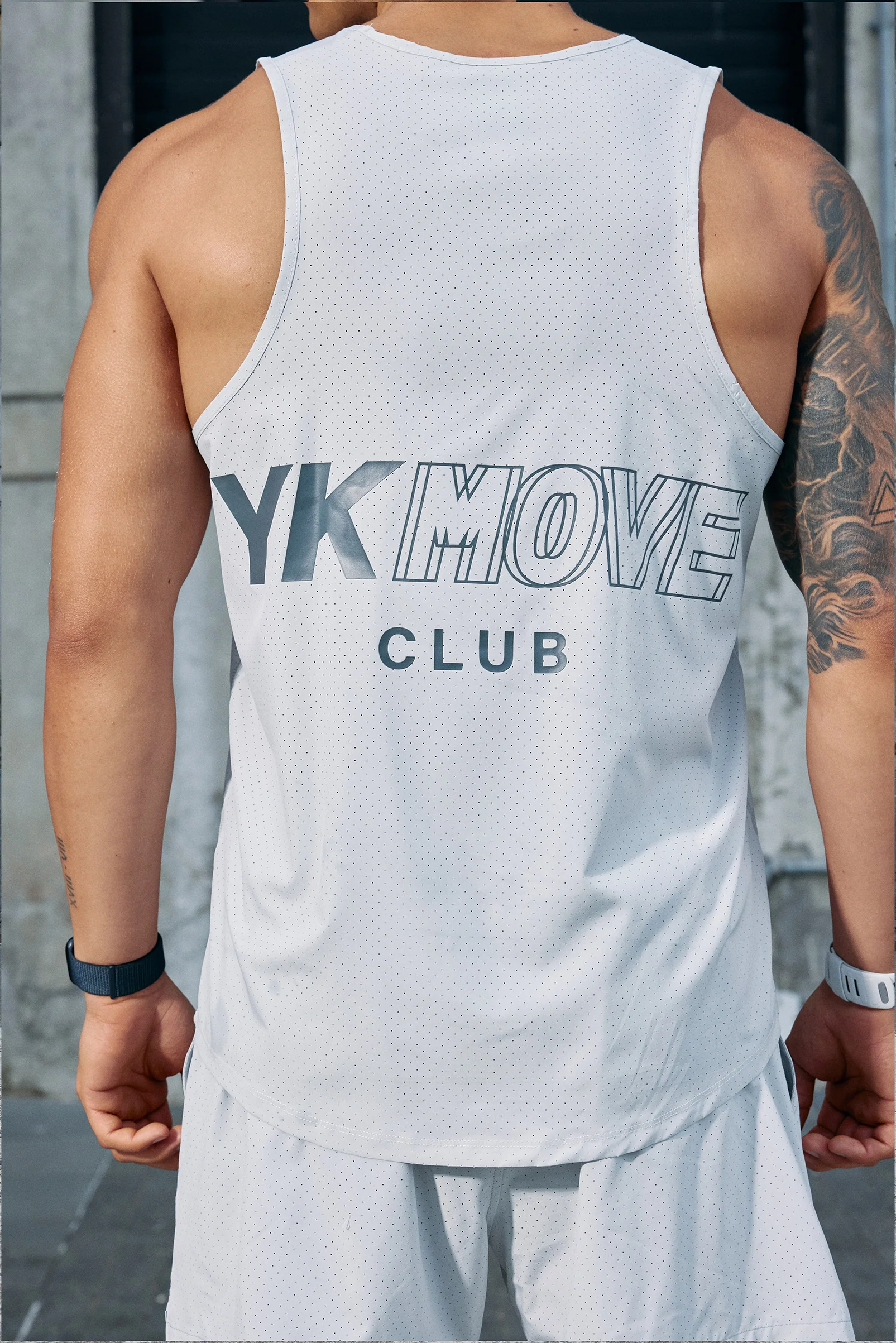 YK Move Motion Running Singlet | Ice - Image 5