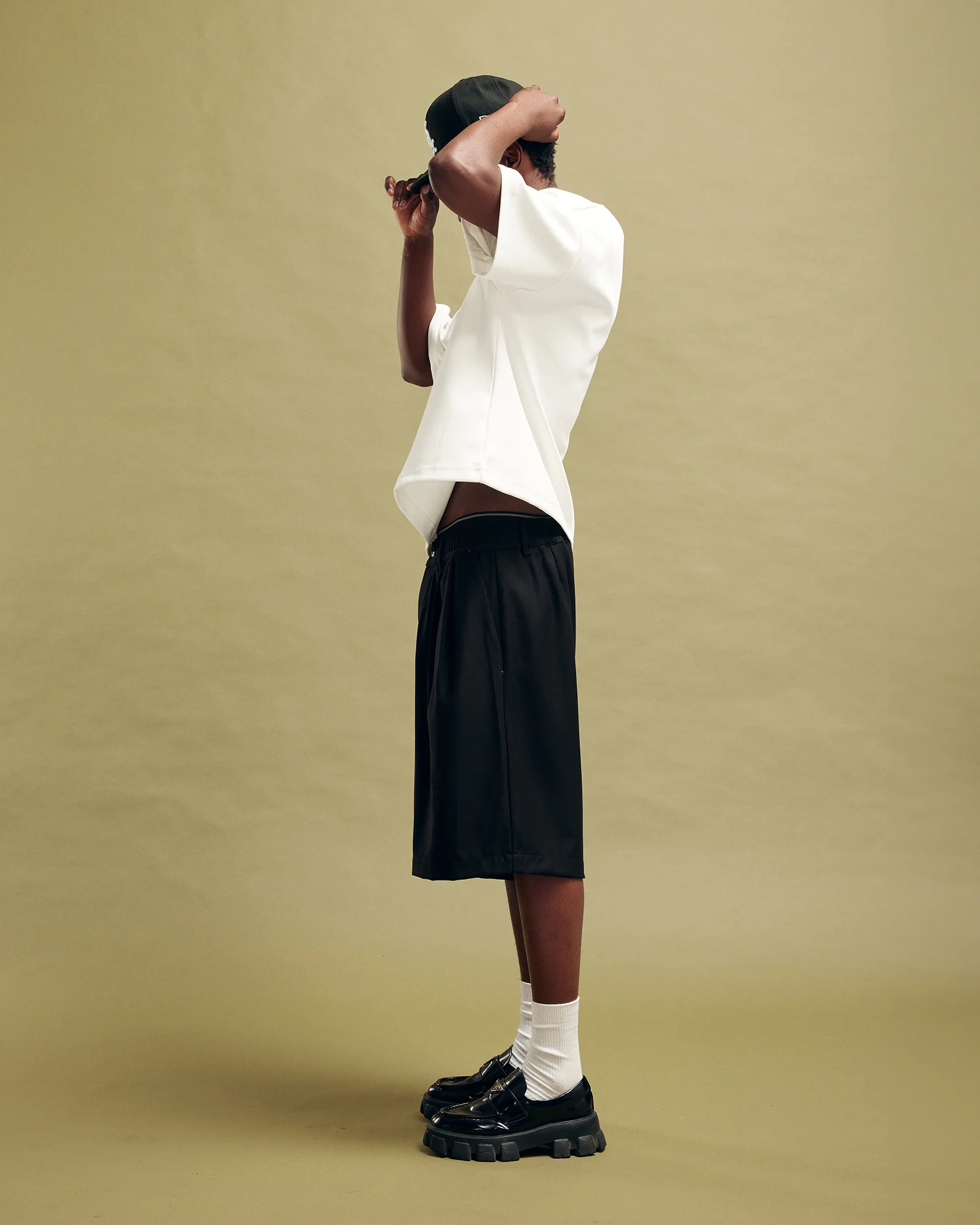 Nothing Pleated Shorts | Tar - Image 6