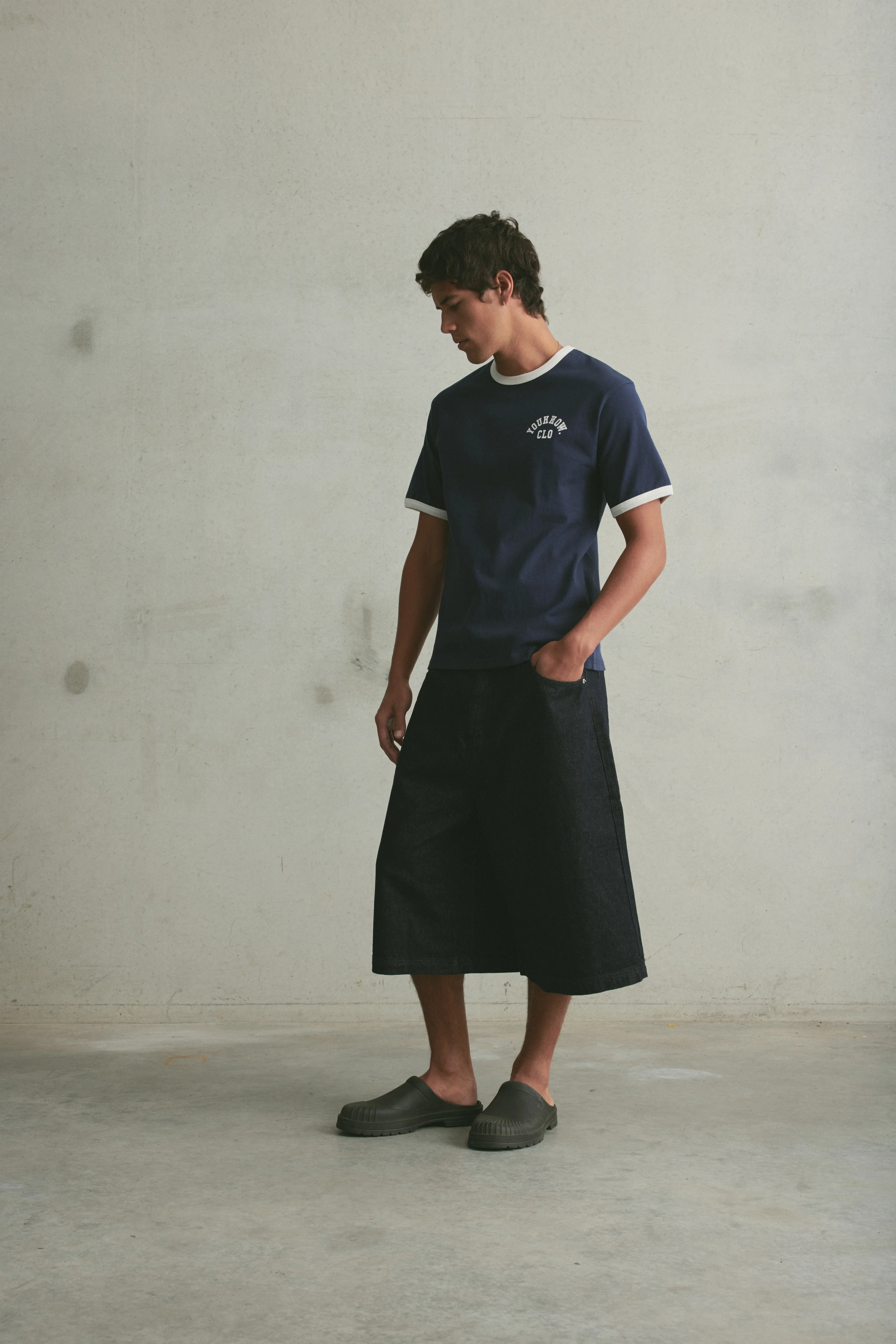 Shrunken Ringer Tee | Navy - Image 5