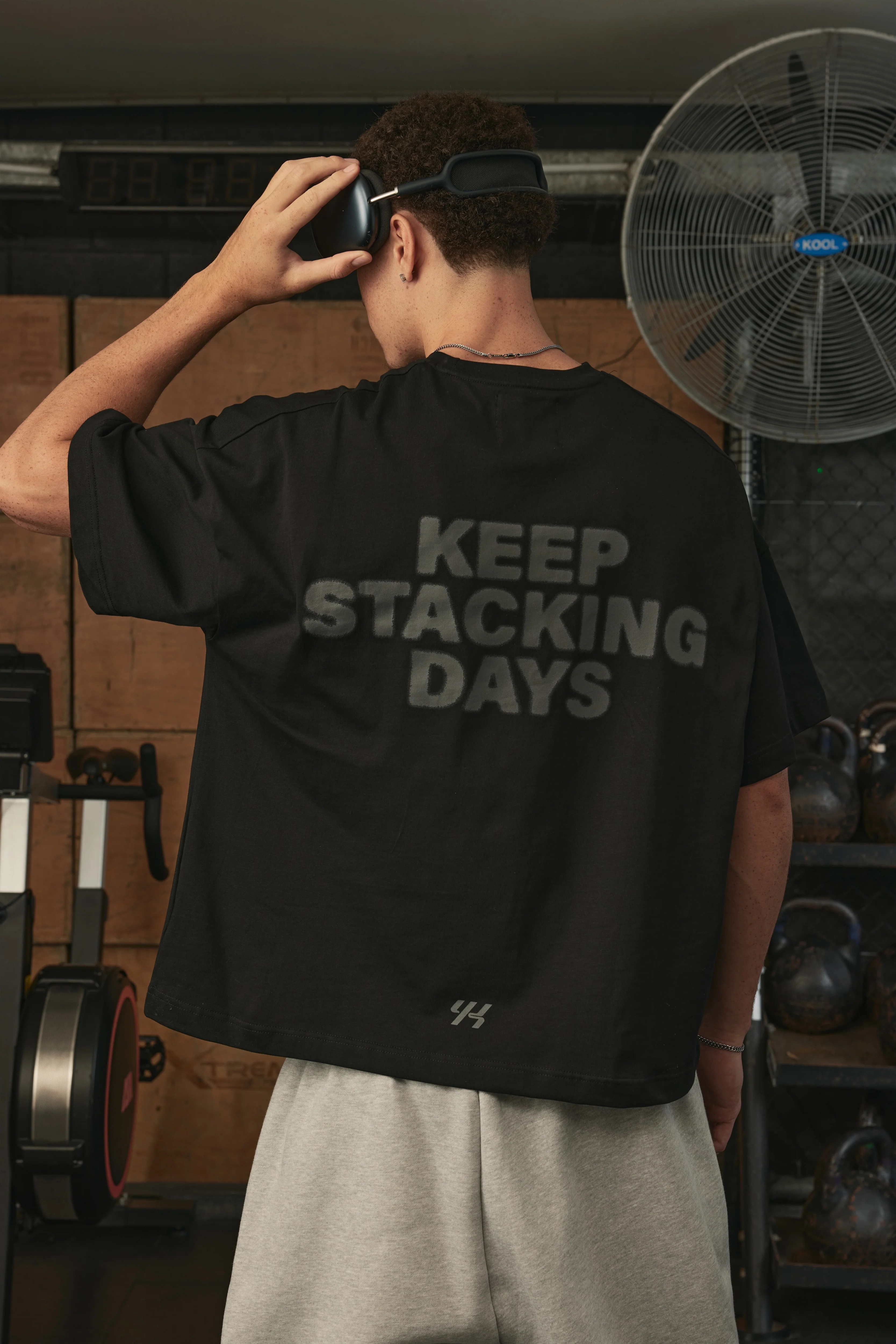 YK Move Stacking Days Tee | Black - Image 3