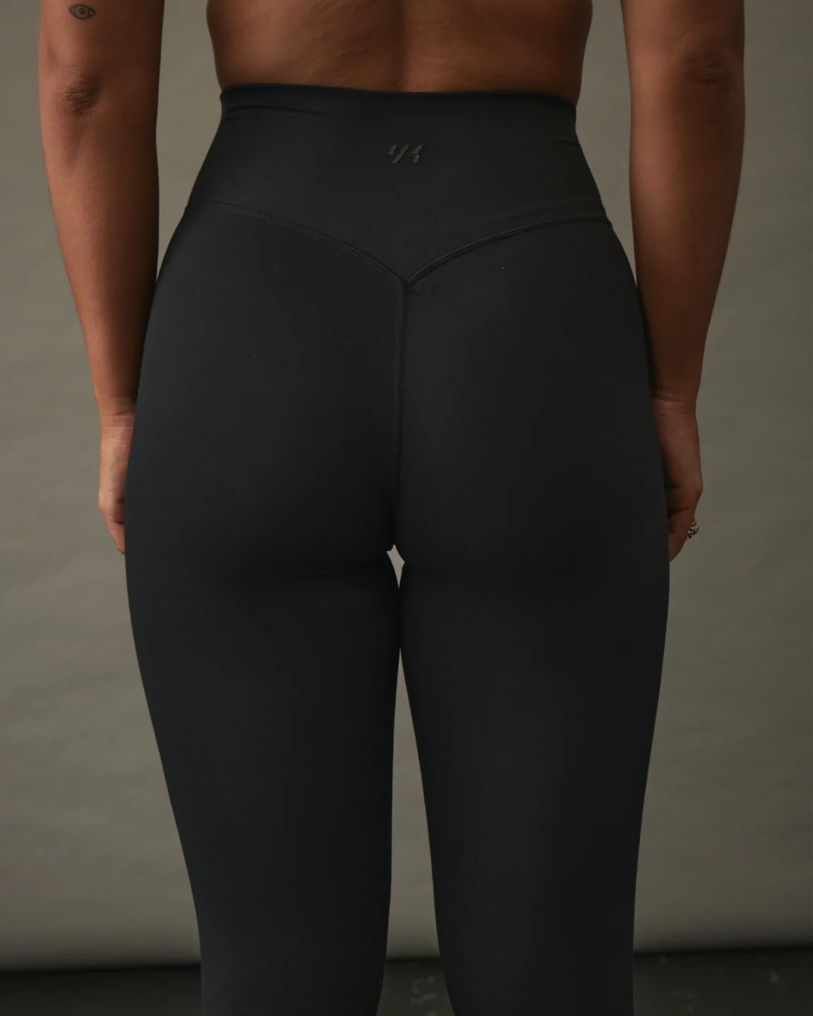 YK Move Cloud Leggings | Black - Image 7