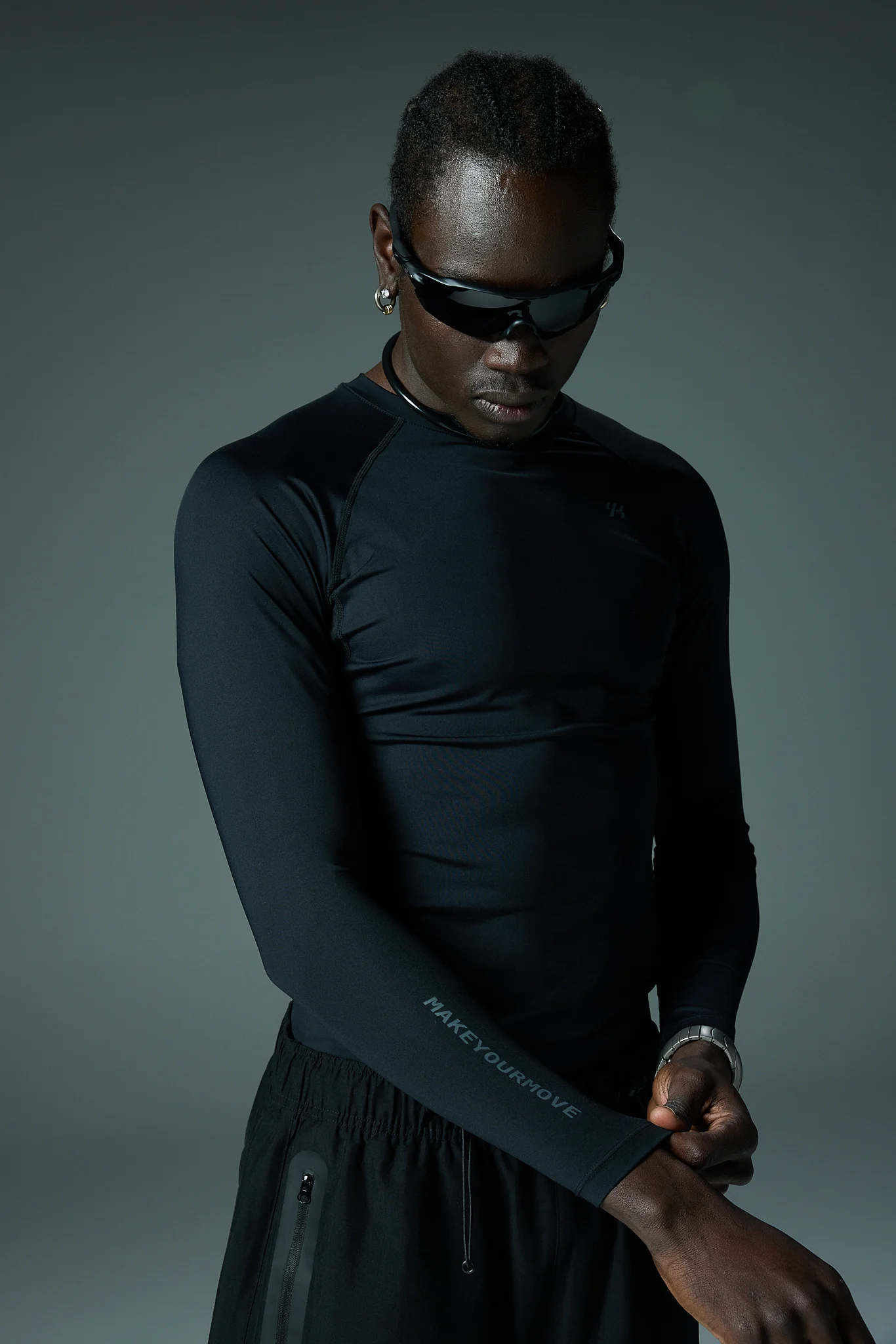 YK Move Journey Compression Longsleeve | Black - Image 4