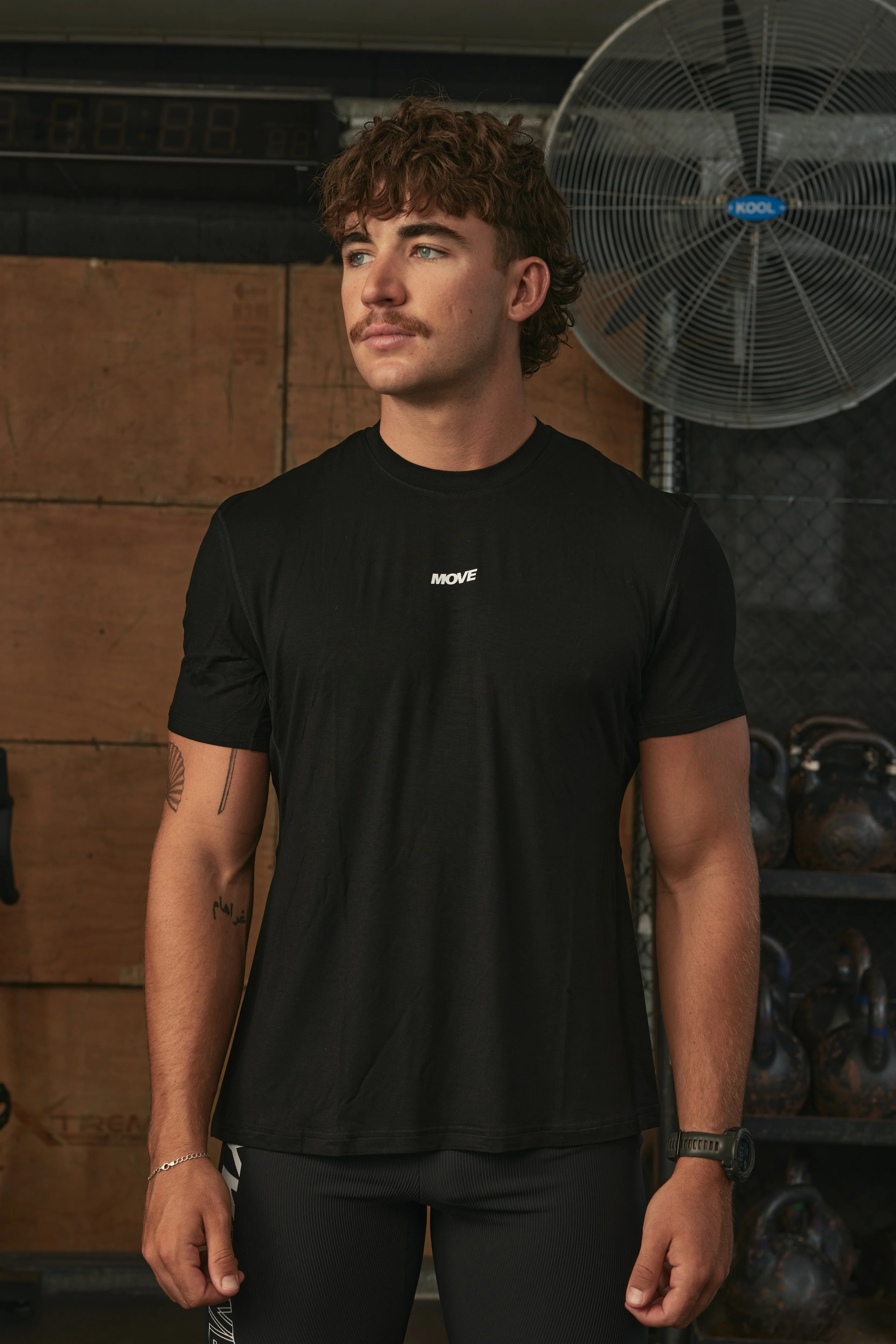 YK Move Flow Tee | Black - Image 2