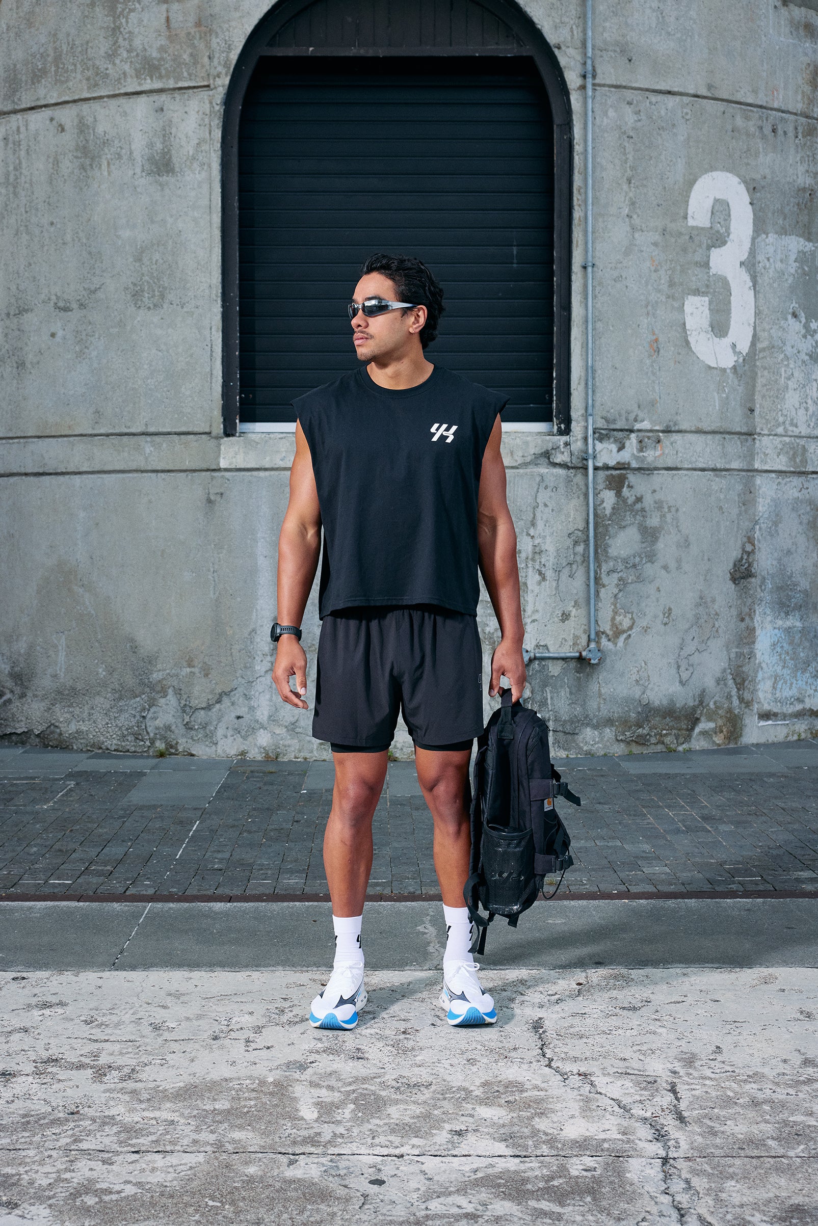 YK Move Champion Tank | Black - Image 3